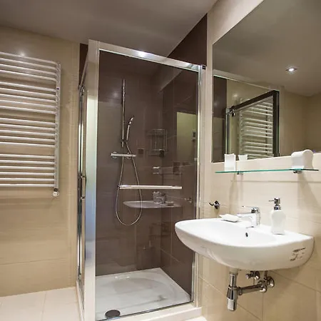 Feniks & Pegaz 아파트 슈비노우이스쳬